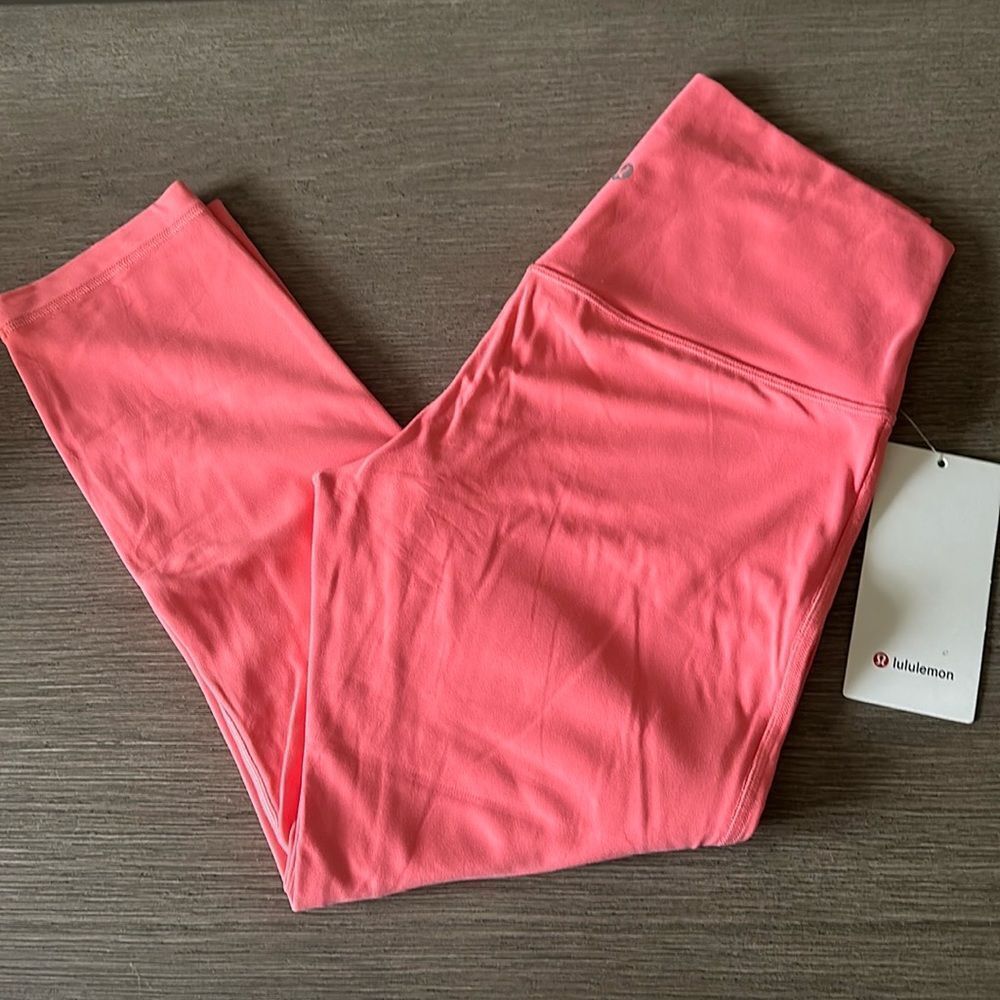 Lululemon Align High-Rise Crop 23" size 10 NWT RASPBERRY CREAM PINK‎